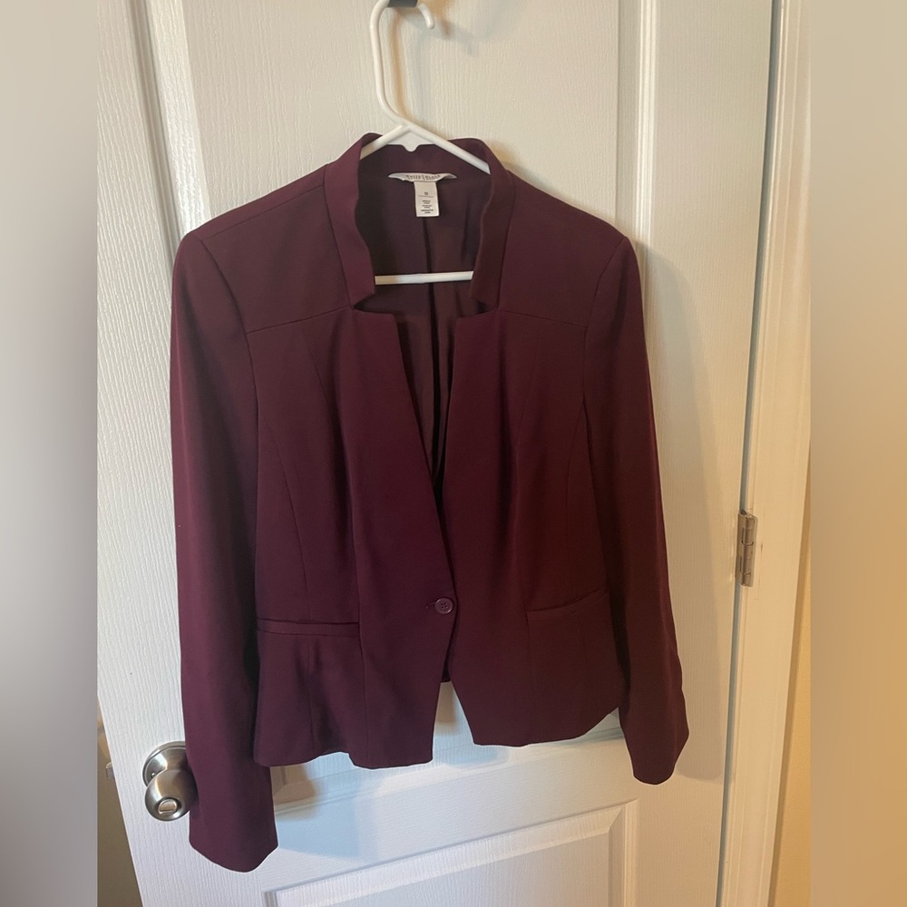 Plum Cropped White House Black Market Blazer